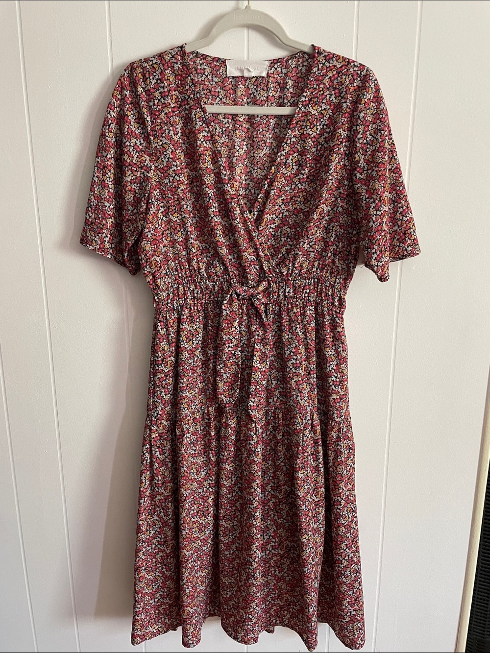 Red Floral Tie-Front Midi Dress with Elastic Waist